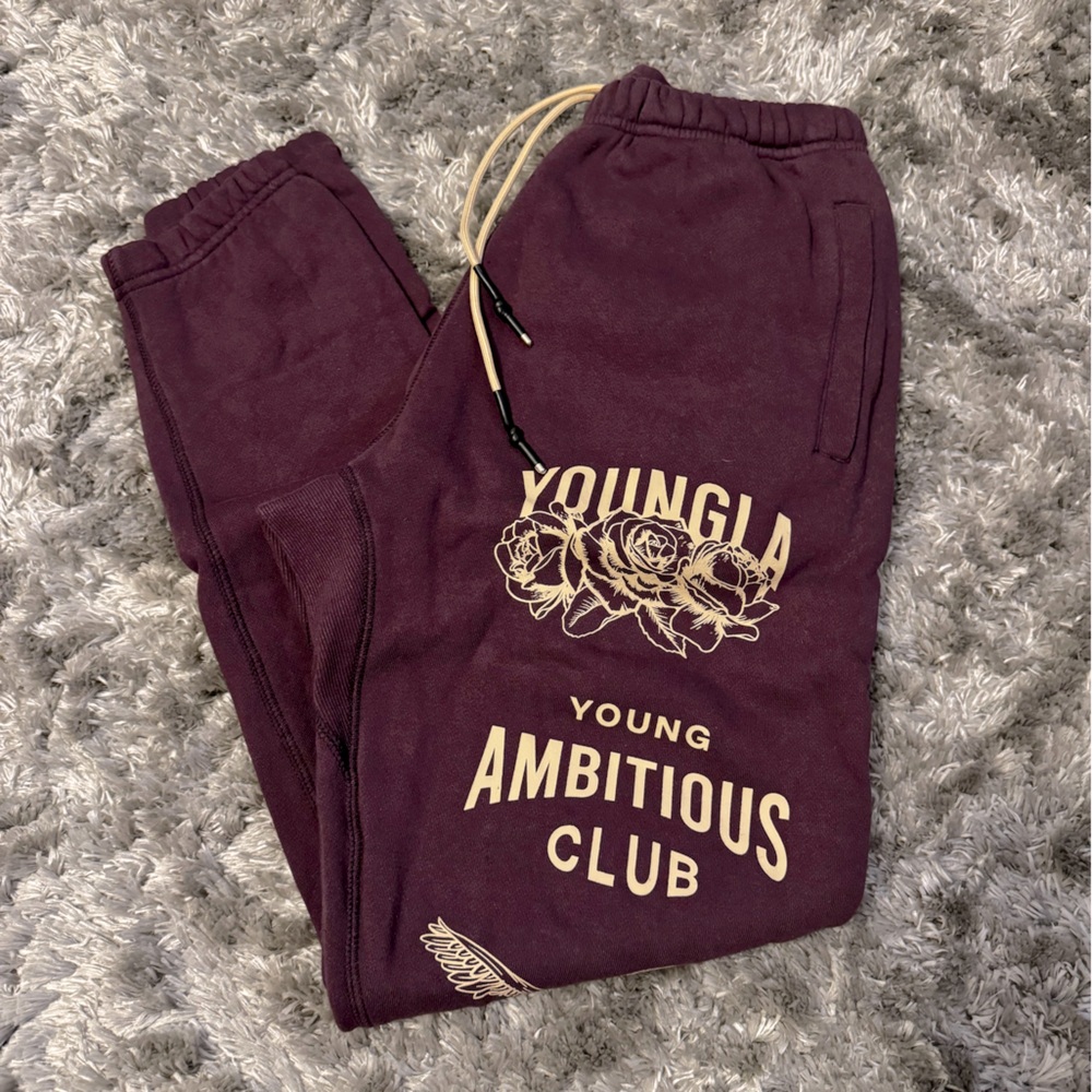 233 THE IMMORTAL JOGGERS